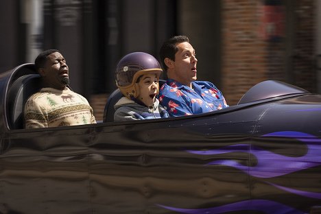 Lil Rel Howery, Zachary Levi - Harold and the Purple Crayon - Filmfotók