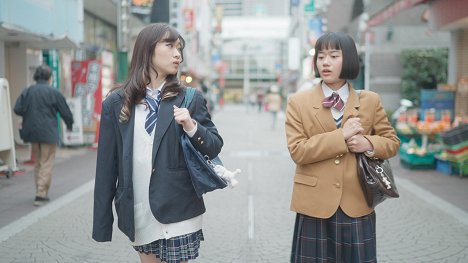 Kokoro Suzuki, Mari Nishikawa - Normal Seventeen - Van film