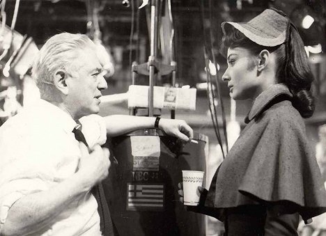 Anatole Litvak, Audrey Hepburn - Producers' Showcase - Dreharbeiten