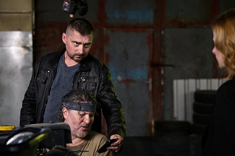 Jiří Vyorálek, Tomáš Milostný - Stíny v mlze - 243 - De la película
