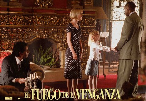 Radha Mitchell, Dakota Fanning - Man on Fire - Mainoskuvat