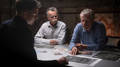 Kenneth Fossheim, Håvard Aksnes, Per Angel - Forsvinningen på Lørenskog - Z filmu