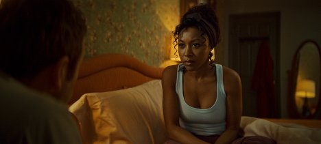 Gabrielle Dennis - Velký poprask na malém městě - Další fáze - Z filmu