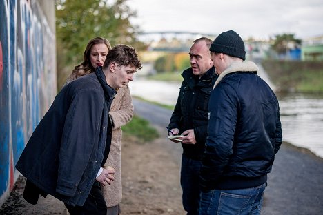 Monika Herberová, Petr Uhlík, Jiří Hána - Špecialisti - Temná triáda - Z filmu