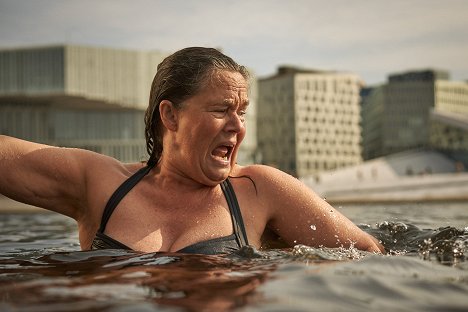 Pernilla August - Midtsommernatt - Kuvat elokuvasta