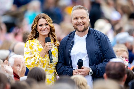 Katrine Moholt, Stian Thorbjørnsen - Allsang på Grensen - Promo