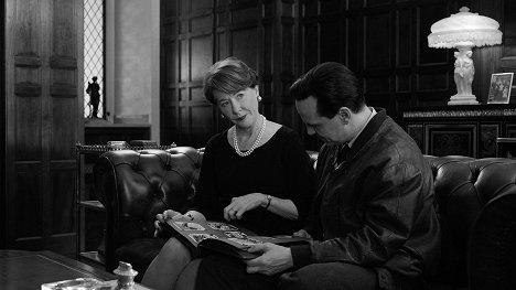 Ann Cusack, Andrew Scott - Ripley - A Hard Man to Find - Photos