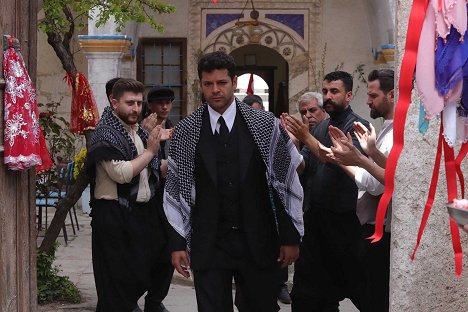 Emre Kıvılcım - Kara Ağaç Destanı - Blood and Wedding - Photos