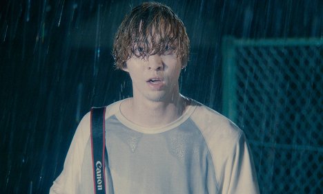 Keisuke Sakurai - Jume no naka - Van film