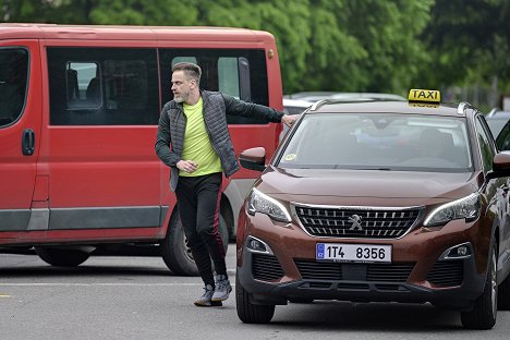 Václav Vašák - Stíny v mlze - Zákony ulice - Kuvat elokuvasta