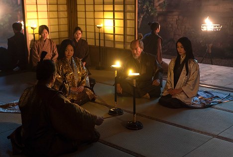 洞口依子, Tokuma Nishioka, Anna Sawai - Shōgun - Servants of Two Masters - Z filmu