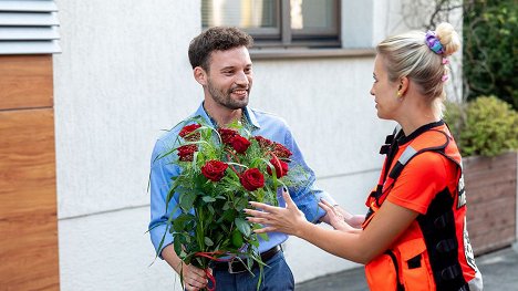 Paweł Tworek, Paulina Zwierz - Na sygnale - Miłość bywa głupia - Photos