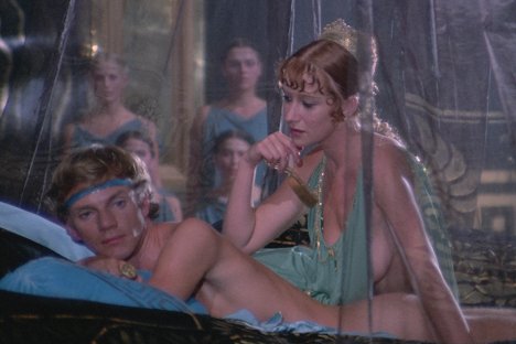 Malcolm McDowell, Helen Mirren - Caligula - Z filmu