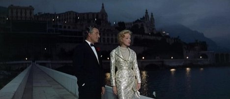 Vittorio De Sica, Marlene Dietrich - Monte Carlo - Z filmu