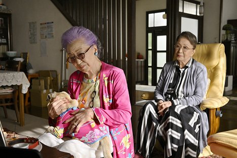 Keiko Tomita, Mitsuko Kusabue - Kjúdžussai. Nani ga medetai - Filmfotók