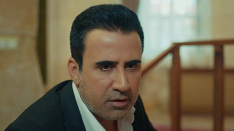 Emrah Erdoğan - Love and Hate - Episode 1 - Photos