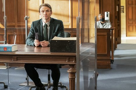 Wilson Bethel - All Rise - Almost the Meteor - De la película