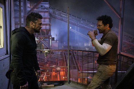 James Franco, Tomer Sisley - Largo Winch : Le prix de l’argent - Do filme