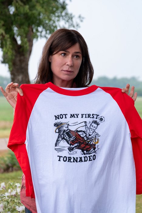 Maura Tierney - Twisters - Photos