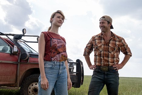 Daisy Edgar-Jones, Glen Powell - Twisters - Végzetes vihar - Filmfotók