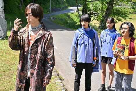 Daigo Naitō, Junsei Motojima, Reiyo Matsumoto, 加部亜門 - Kamen Rider Gotchard: The Future Daybreak - Photos