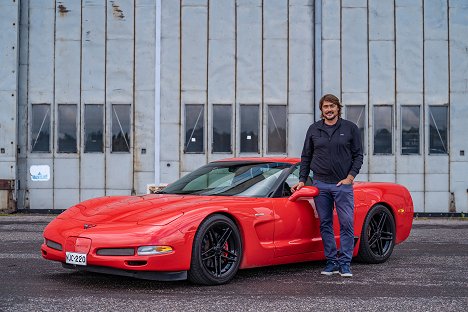 Teemu Selänne - Top Gear Suomi - Promoción