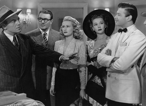 Richard Lane, George Brent, Virginia Mayo, Carole Landis, Turhan Bey - Out of the Blue - Photos