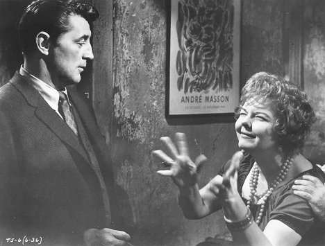 Robert Mitchum, Elisabeth Fraser - Two for the Seesaw - Do filme