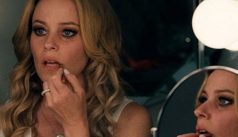 Elizabeth Banks - Skincare - Film