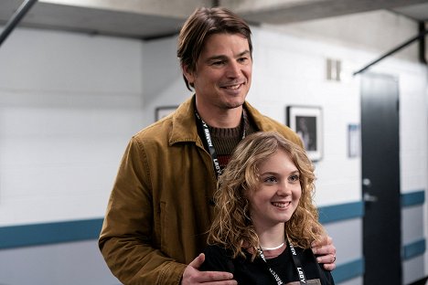 Josh Hartnett, Ariel Donoghue - La trampa - De la película