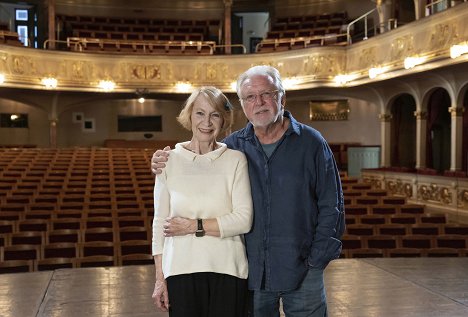 Daniela Kolářová, Jaromír Hanzlík - Proměny Daniely Kolářové - Photos