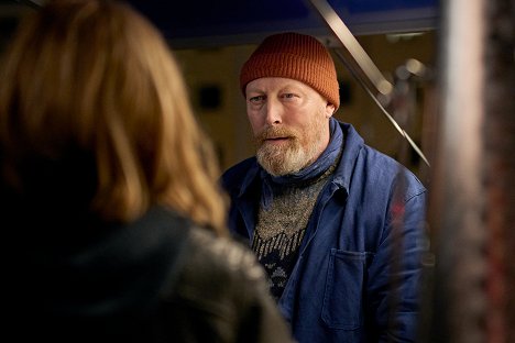 Lars Mikkelsen - Do Nada, Grávida - Season 2 - Do filme