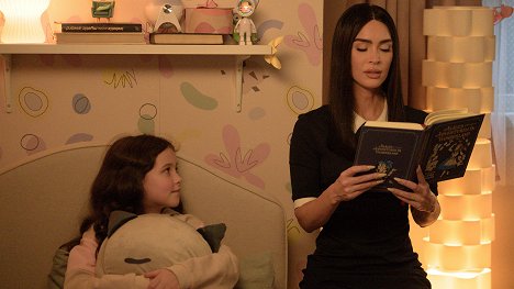 Matilda Firth, Megan Fox - Subservience - Filmfotos