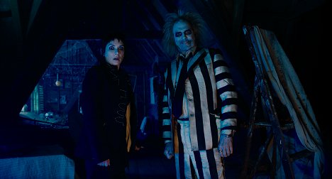 Winona Ryder, Michael Keaton - Beetlejuice Beetlejuice - Van film