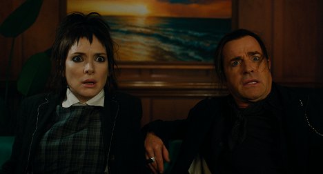 Winona Ryder, Justin Theroux - Beetlejuice Beetlejuice - Z filmu