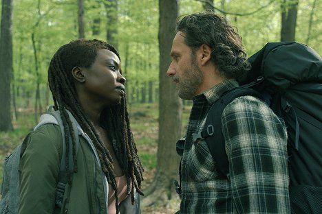 Danai Gurira, Andrew Lincoln - The Walking Dead: The Ones Who Live - Become - Filmfotos