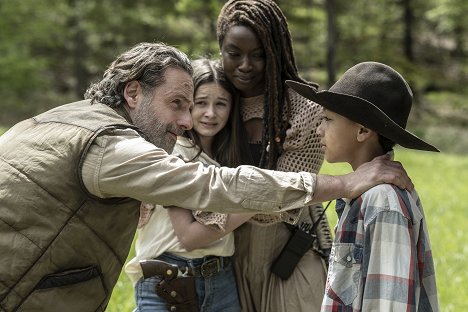 Andrew Lincoln, Cailey Fleming, Danai Gurira, Antony Azor - The Walking Dead: The Ones Who Live - The Last Time - Z filmu