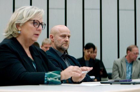 Gabriela Maria Schmeide, Jürgen Vogel - Informant – Angst über der Stadt - Was seid ihr für Menschen?! - Z filmu