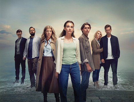 Amaryllis August | Galerie - Promo | ČSFD.cz