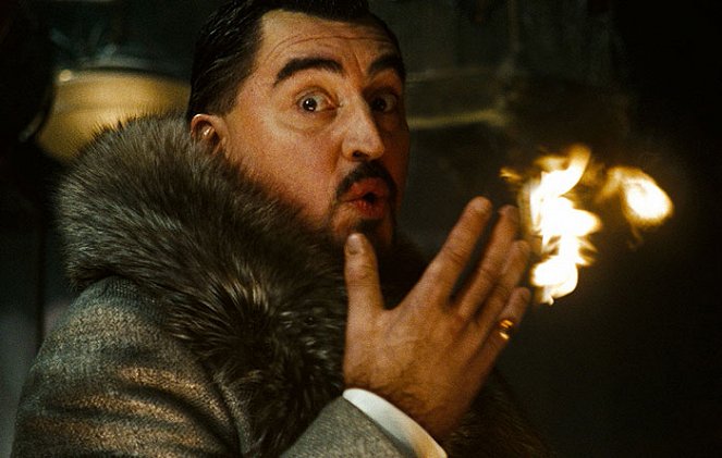 The Sorcerer's Apprentice - Photos - Alfred Molina