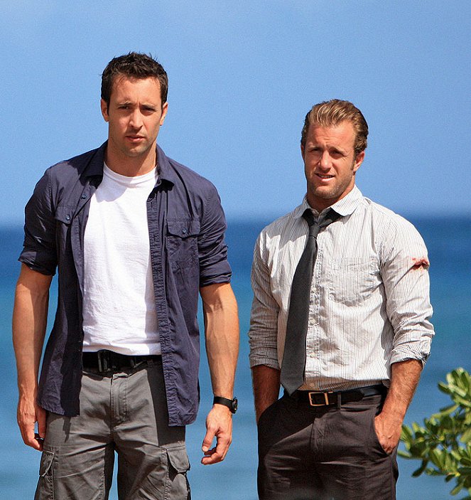 Hawaii Five-0 - Promo - Alex O'Loughlin, Scott Caan