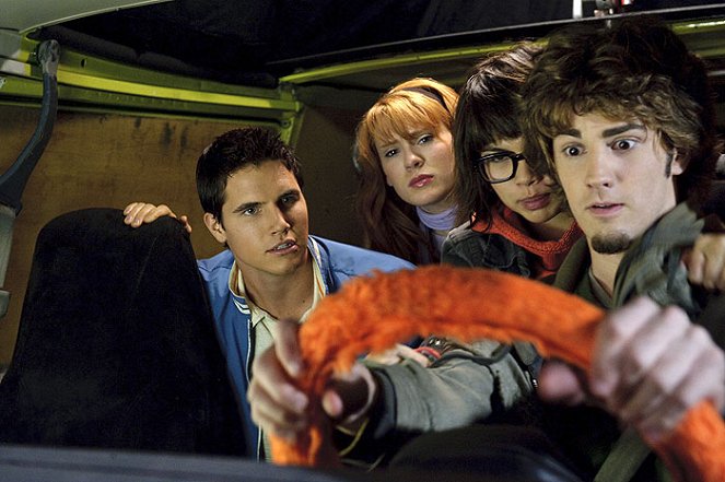 Scooby-Doo! - Az első rejtély - Filmfotók - Robbie Amell, Kate Melton, Hayley Kiyoko, Nick Palatas