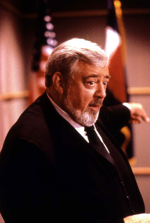Perry Mason: The Case of the Lethal Lesson - Do filme - Raymond Burr