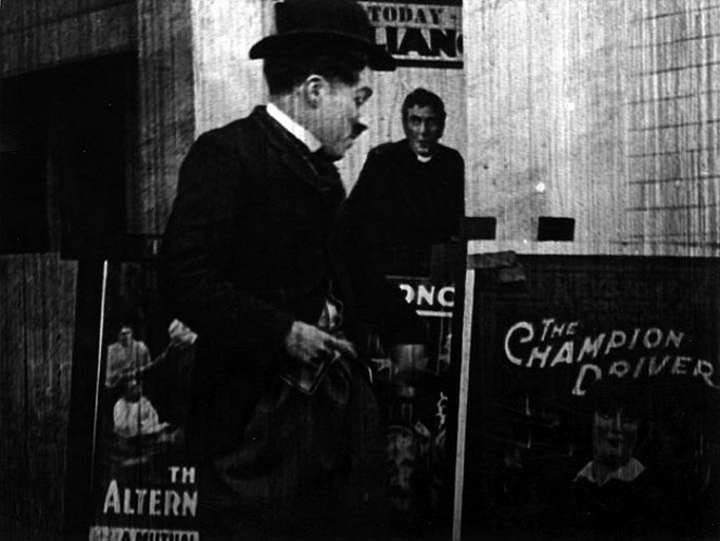 A Film Johnnie - Filmfotók - Charlie Chaplin