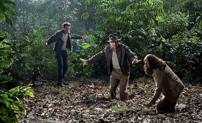 Indiana Jones a Kráľovstvo krištáľovej lebky - Z filmu - Shia LaBeouf, Harrison Ford