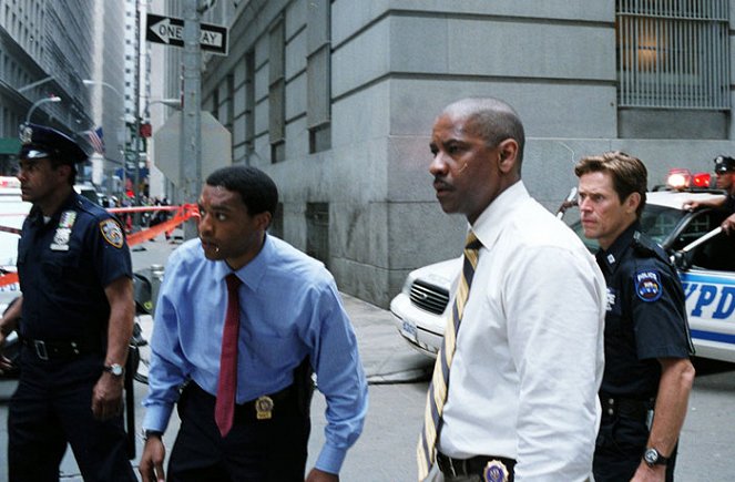 Plan doskonały - Z filmu - Chiwetel Ejiofor, Denzel Washington, Willem Dafoe