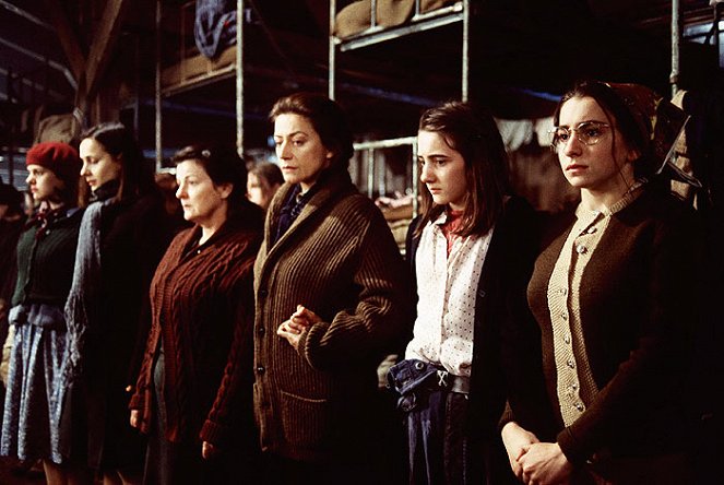 Anne Frank: The Whole Story - Filmfotók - Brenda Blethyn, Tatjana Blacher, Hannah Taylor-Gordon, Jessica Manley