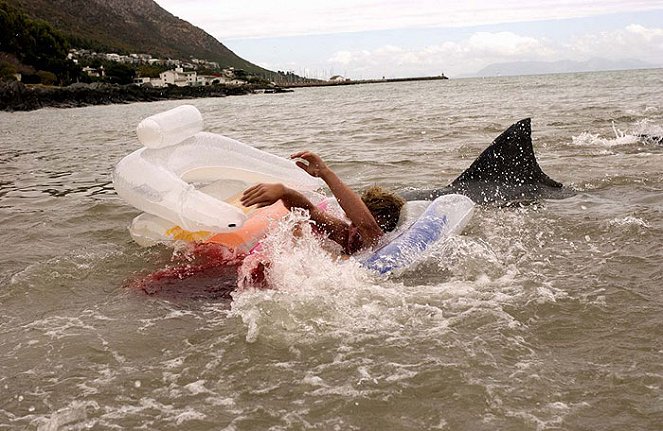 Gyilkos cápák - Veszedelmes vizeken - Filmfotók