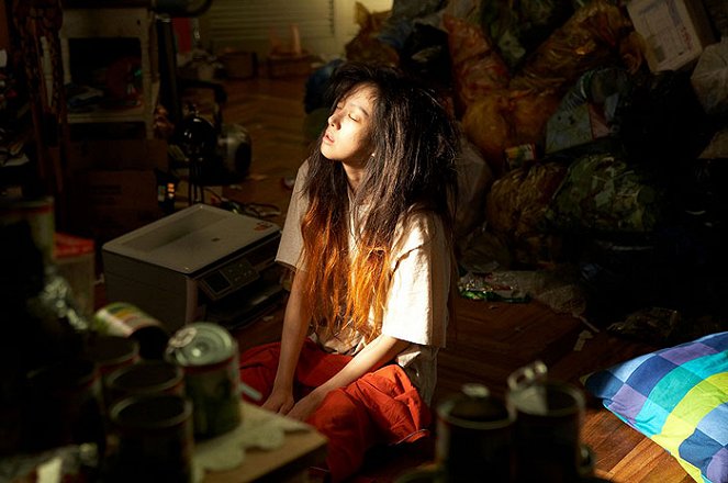 Számkivetett a Holdon - Filmfotók - Ryeo-won Jeong