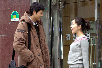 Geuk jang jeon - Z filmu - Ki-woo Lee, Ji-won Uhm